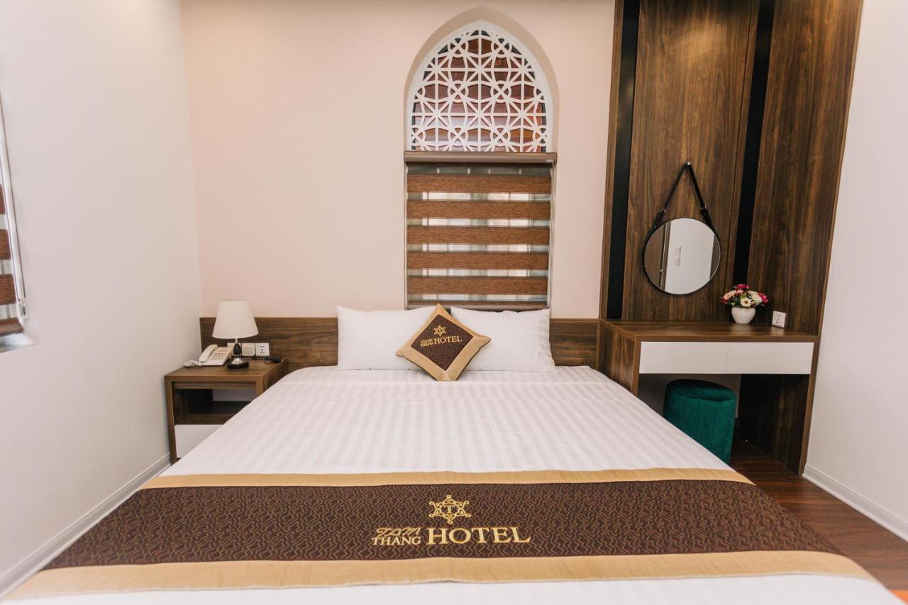 הלונג Tam Thang Hotel מראה חיצוני תמונה